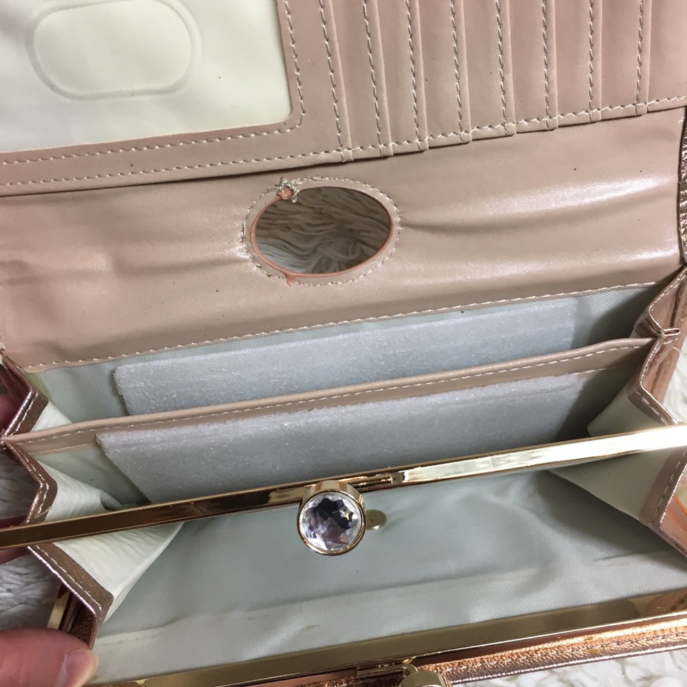 NWOT wallet beautiful rose gold diamond accents - Picture 9 of 11